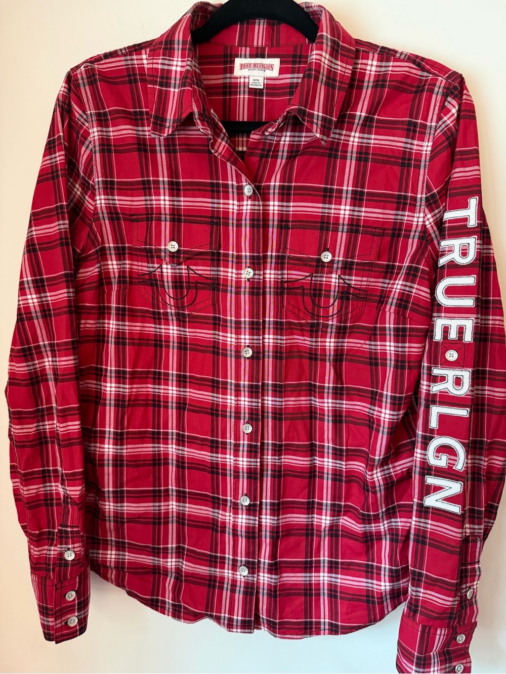 True Religion Women’s Plaid Button Front Shirt Red Logo Sleeve Medium